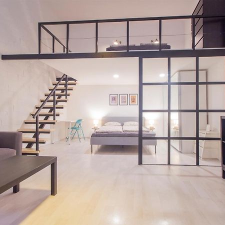 Industrial Double Loft Apartment بودابست المظهر الخارجي الصورة