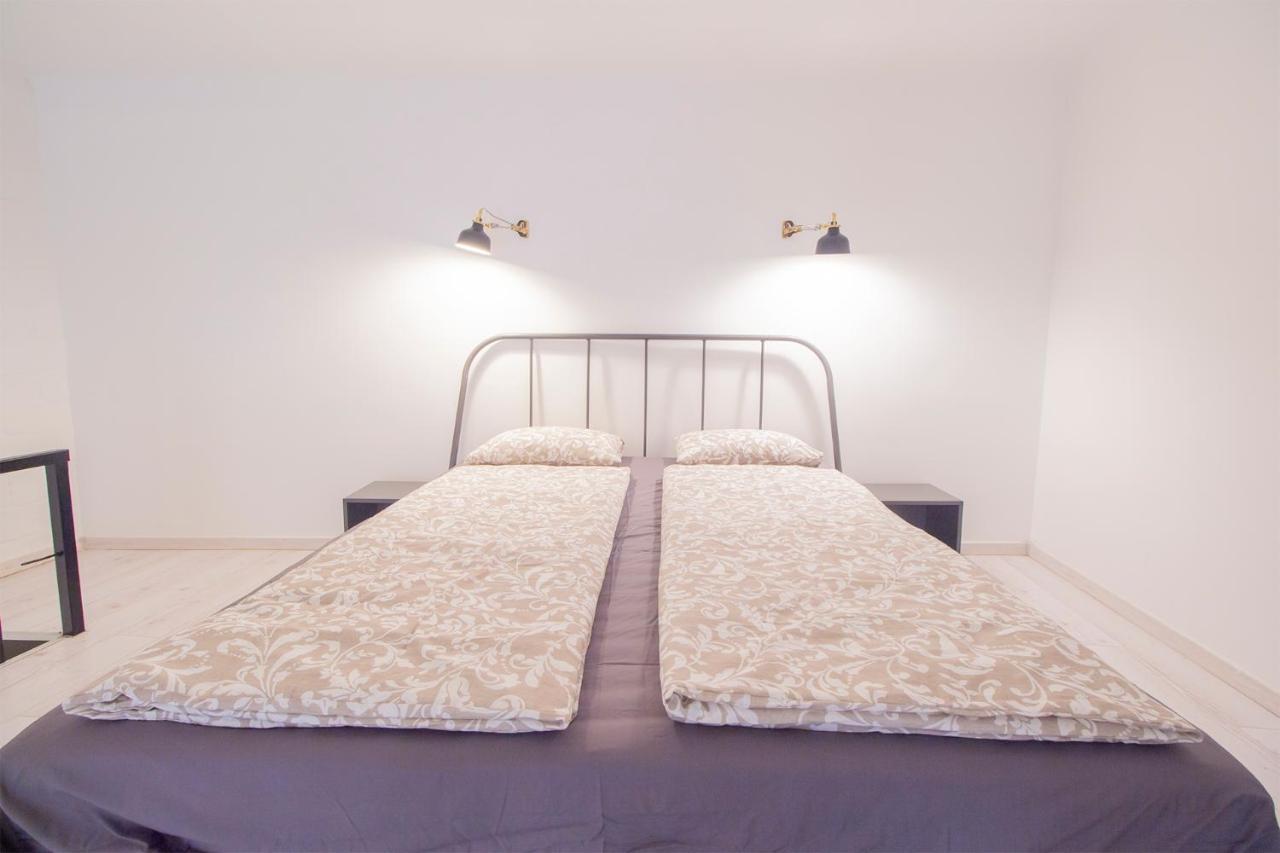 Industrial Double Loft Apartment بودابست المظهر الخارجي الصورة