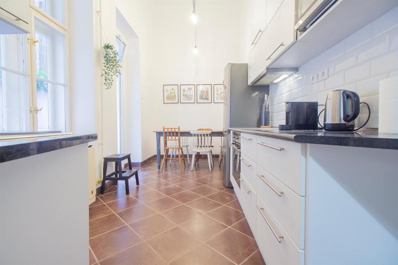 Industrial Double Loft Apartment بودابست المظهر الخارجي الصورة