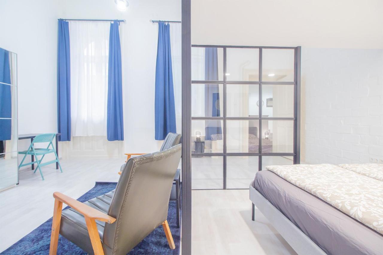 Industrial Double Loft Apartment بودابست المظهر الخارجي الصورة