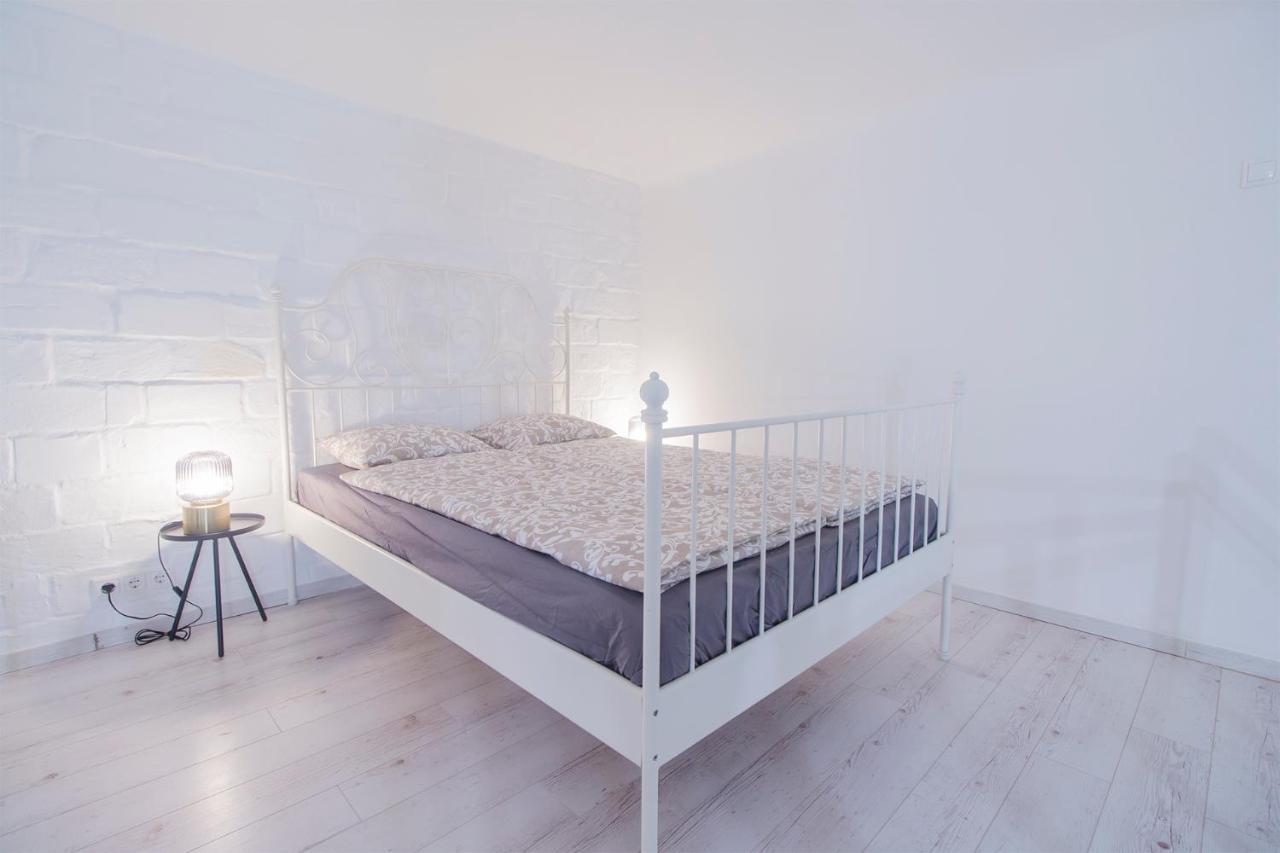 Industrial Double Loft Apartment بودابست المظهر الخارجي الصورة